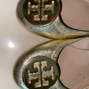 Gold Tory Flats